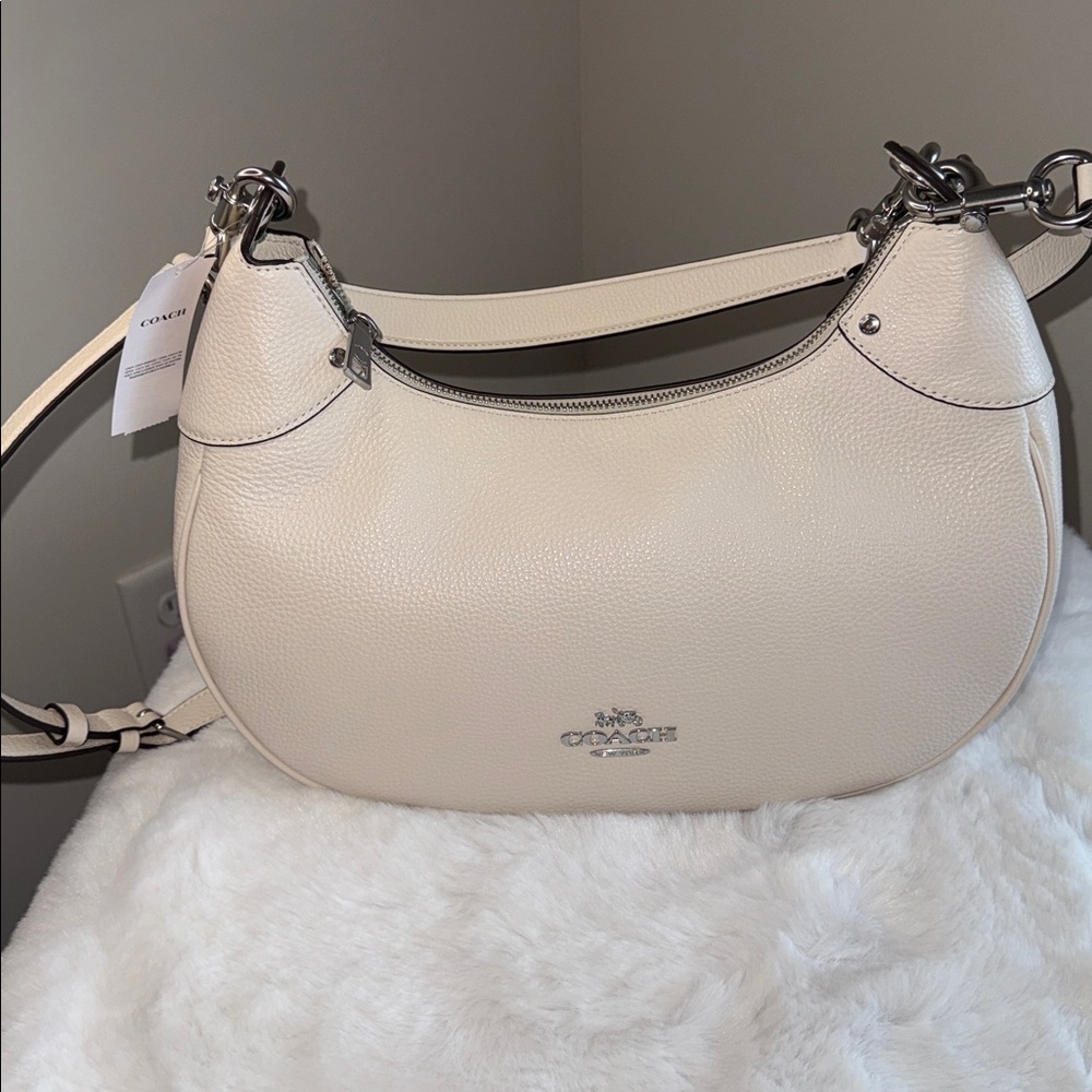 New!  Coach Mara Leather Hobo Bag

Style: C1790